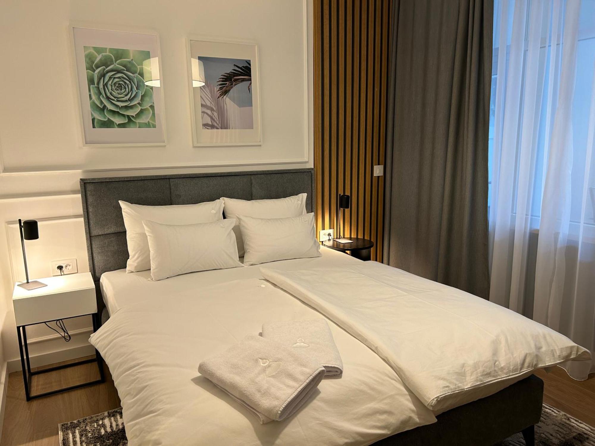 Red Riding Hood Apartment เบลเกรด ภายนอก รูปภาพ