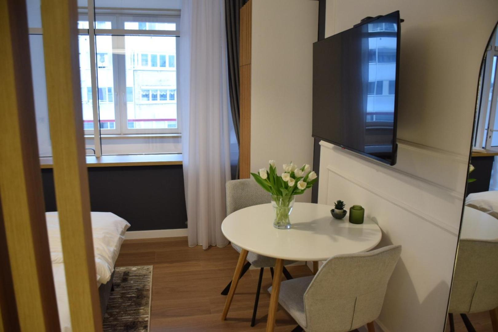 Red Riding Hood Apartment เบลเกรด ภายนอก รูปภาพ