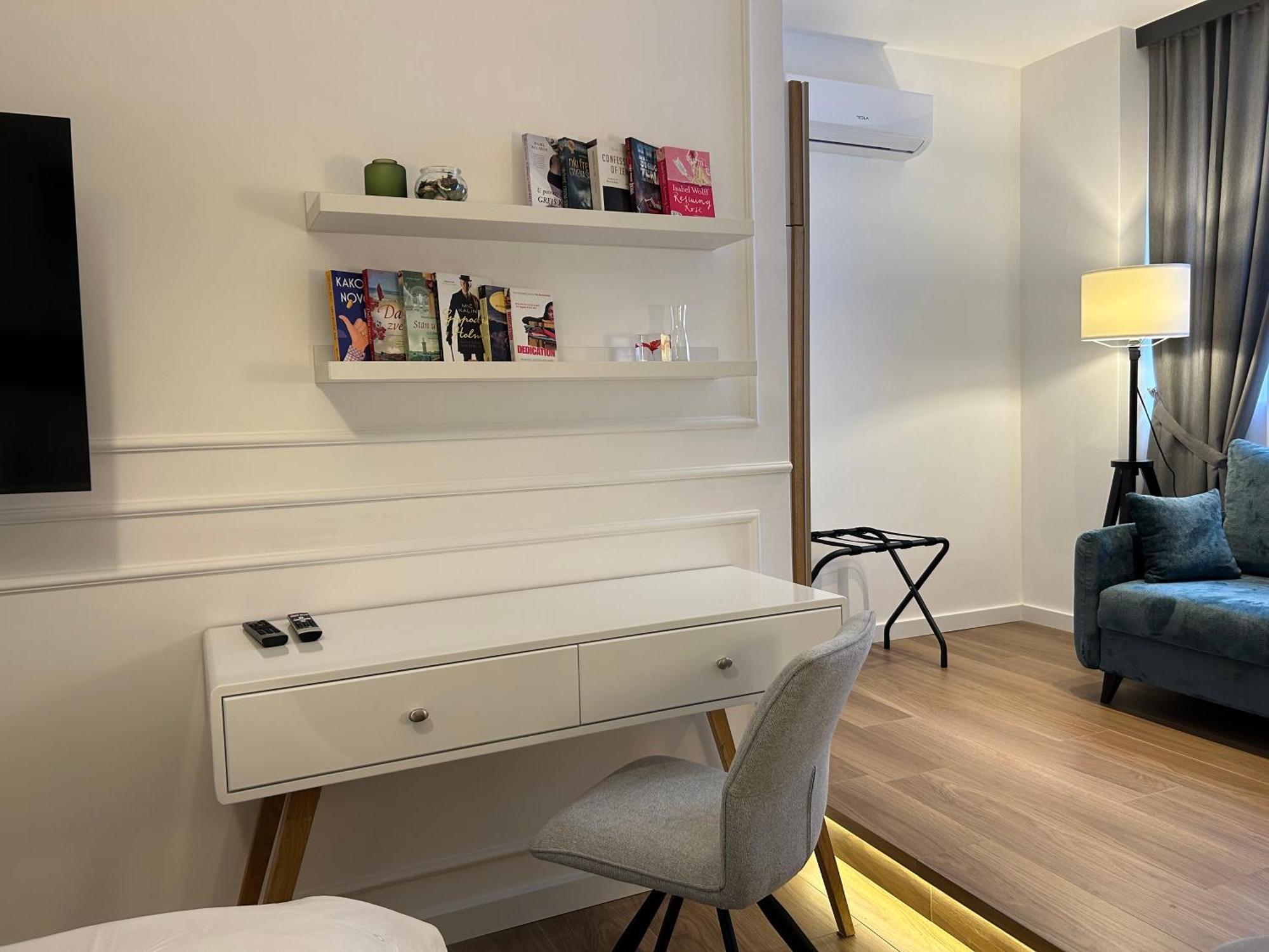 Red Riding Hood Apartment เบลเกรด ภายนอก รูปภาพ