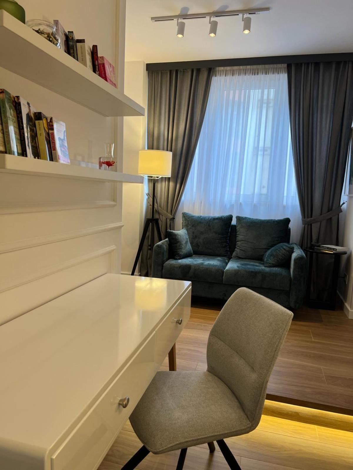 Red Riding Hood Apartment เบลเกรด ภายนอก รูปภาพ