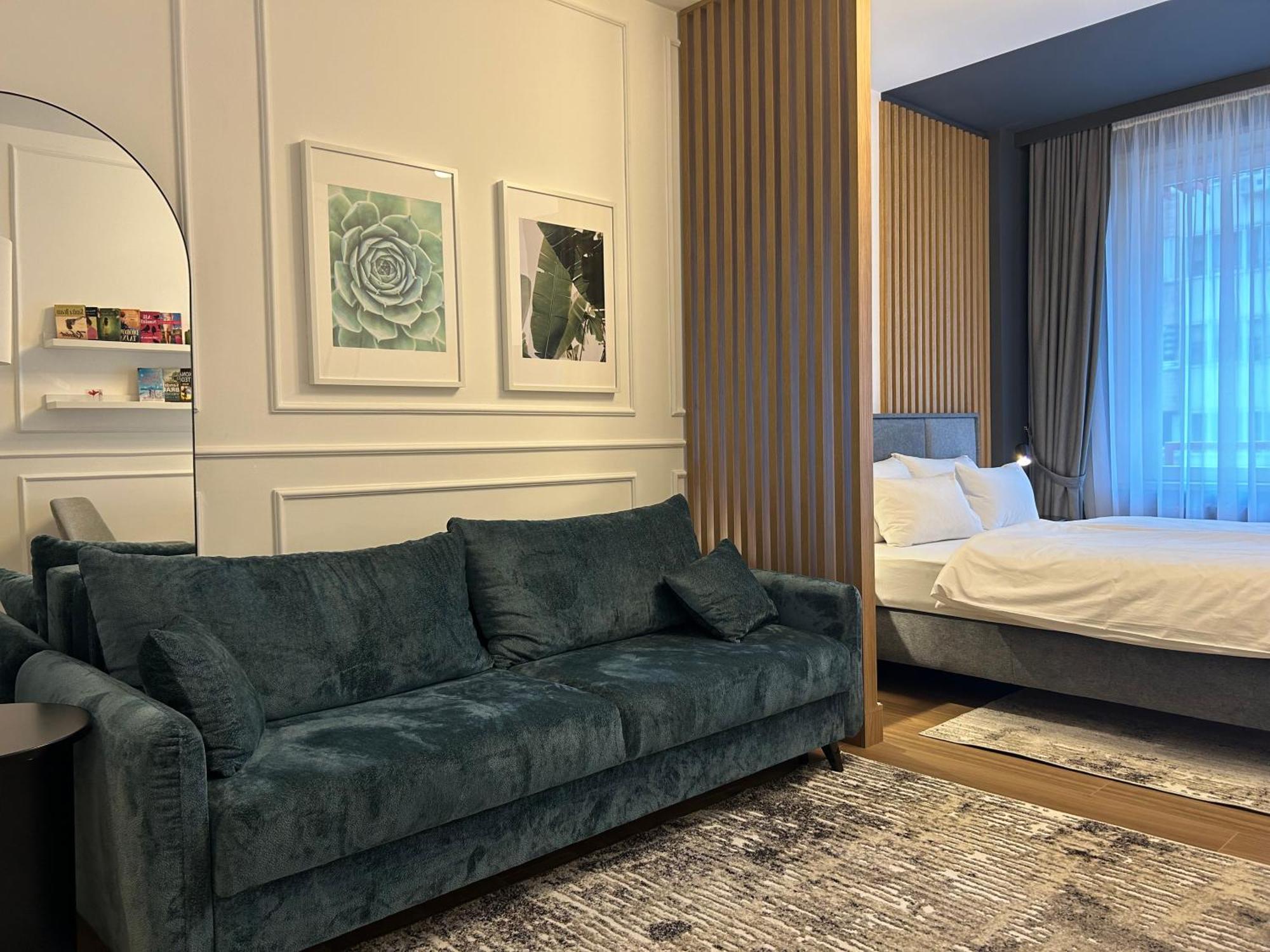 Red Riding Hood Apartment เบลเกรด ภายนอก รูปภาพ