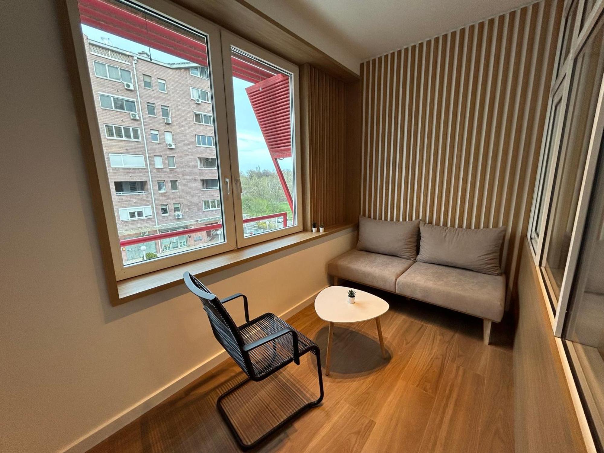 Red Riding Hood Apartment เบลเกรด ภายนอก รูปภาพ